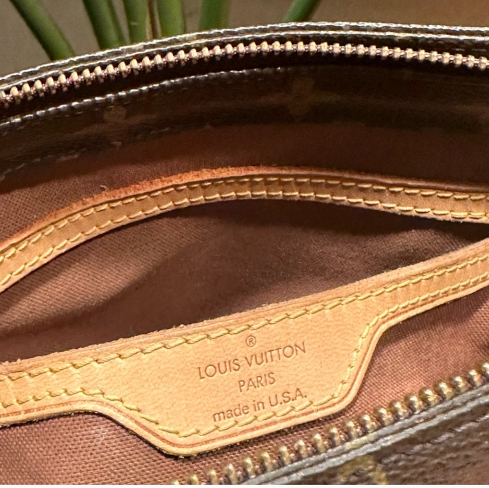 Louis Vuitton💯 - Picture 3 of 10